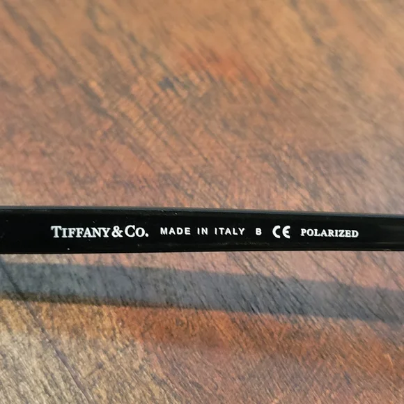 Tiffany & Company Polorized Sunglasses TF4080 Cat Eye heart locket MA #481 - Picture 11 of 15